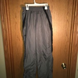 Gray Under Armor sweatpants